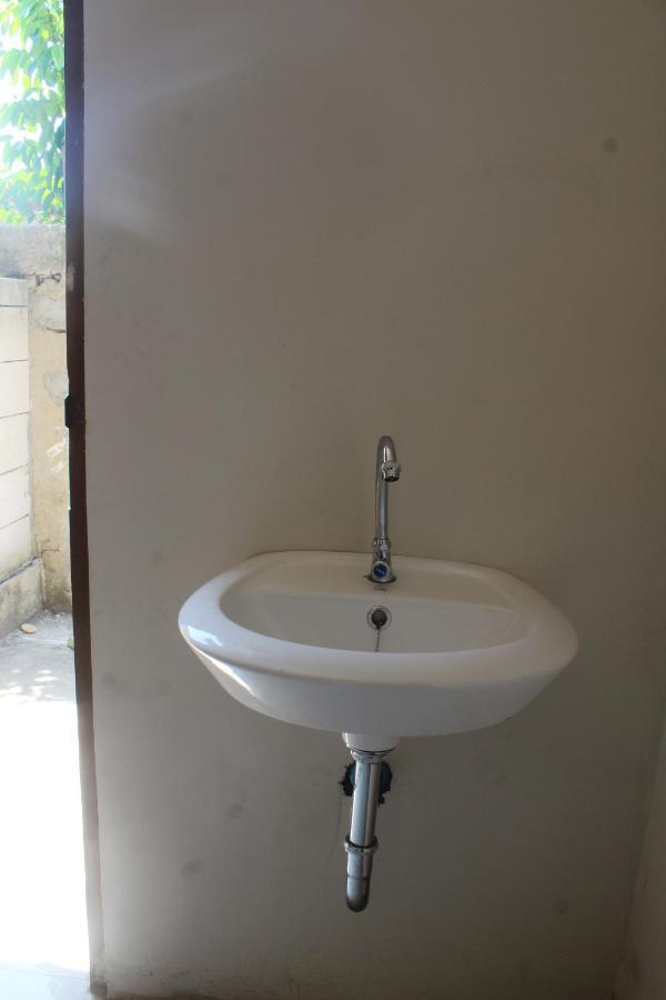 Wl Guesthouse ลาบวนบาโจ ภายนอก รูปภาพ