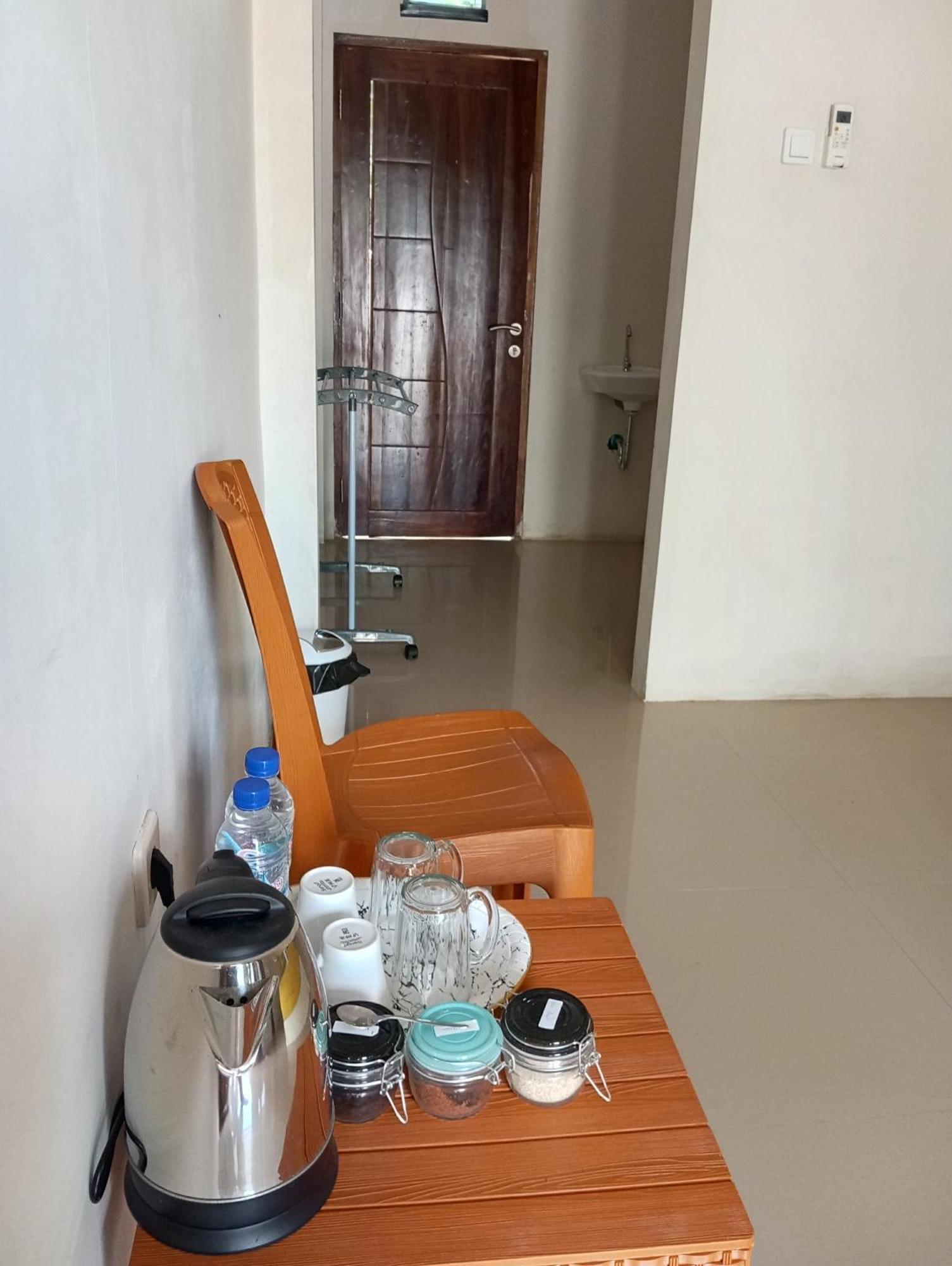 Wl Guesthouse ลาบวนบาโจ ภายนอก รูปภาพ