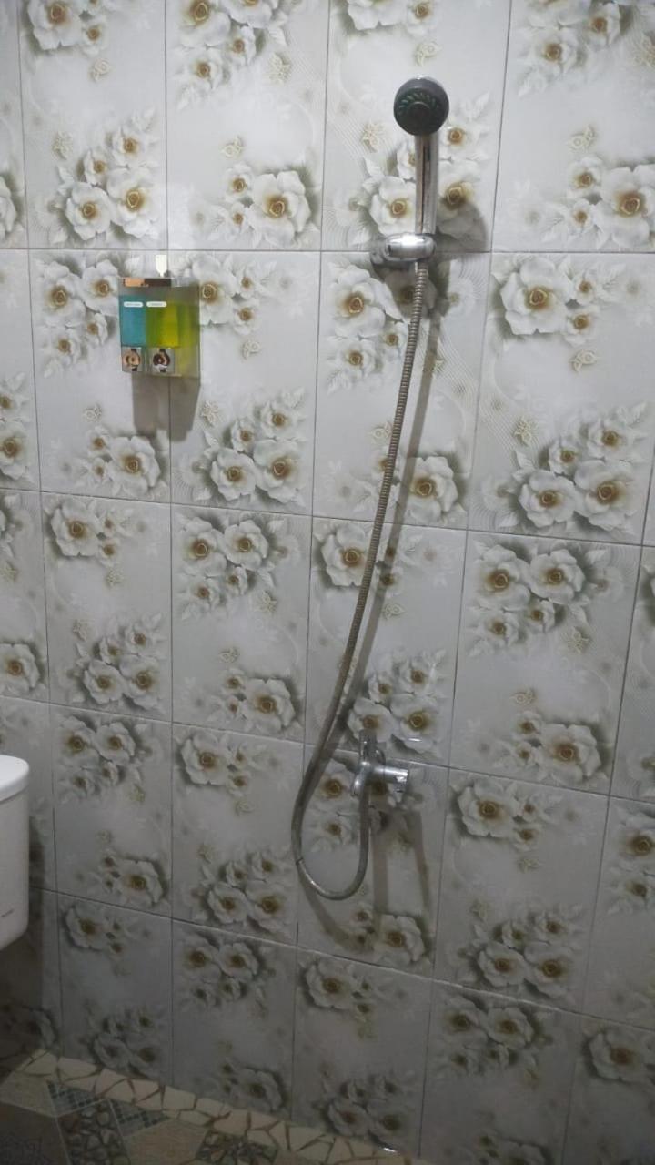 Wl Guesthouse ลาบวนบาโจ ภายนอก รูปภาพ