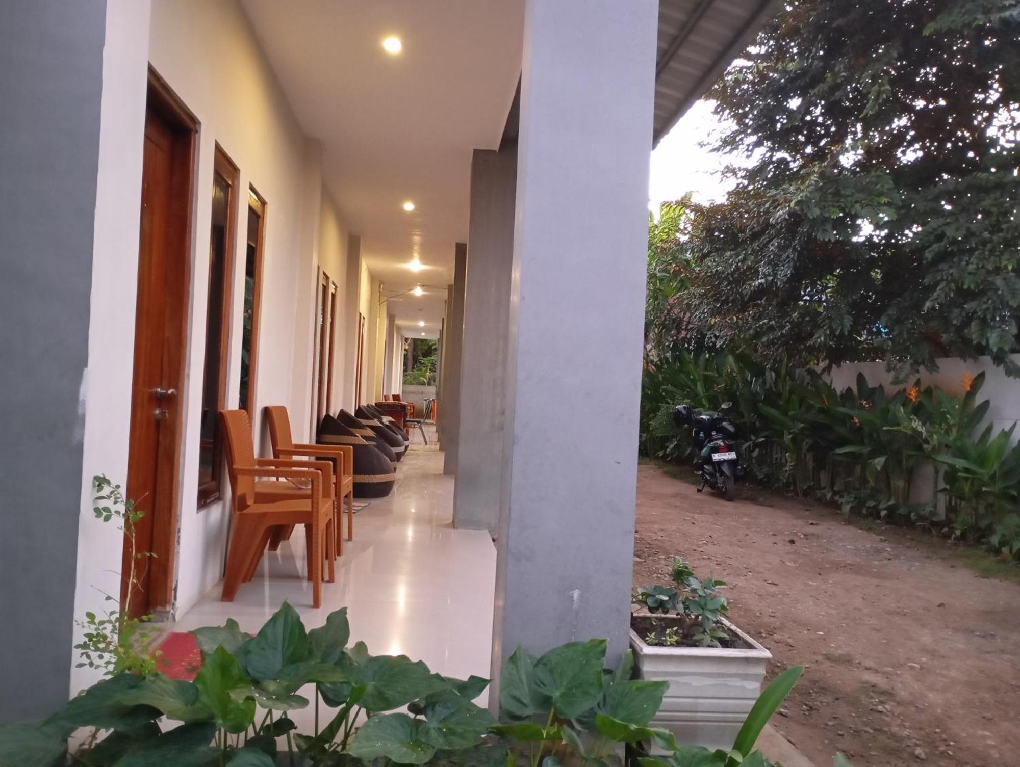 Wl Guesthouse ลาบวนบาโจ ภายนอก รูปภาพ