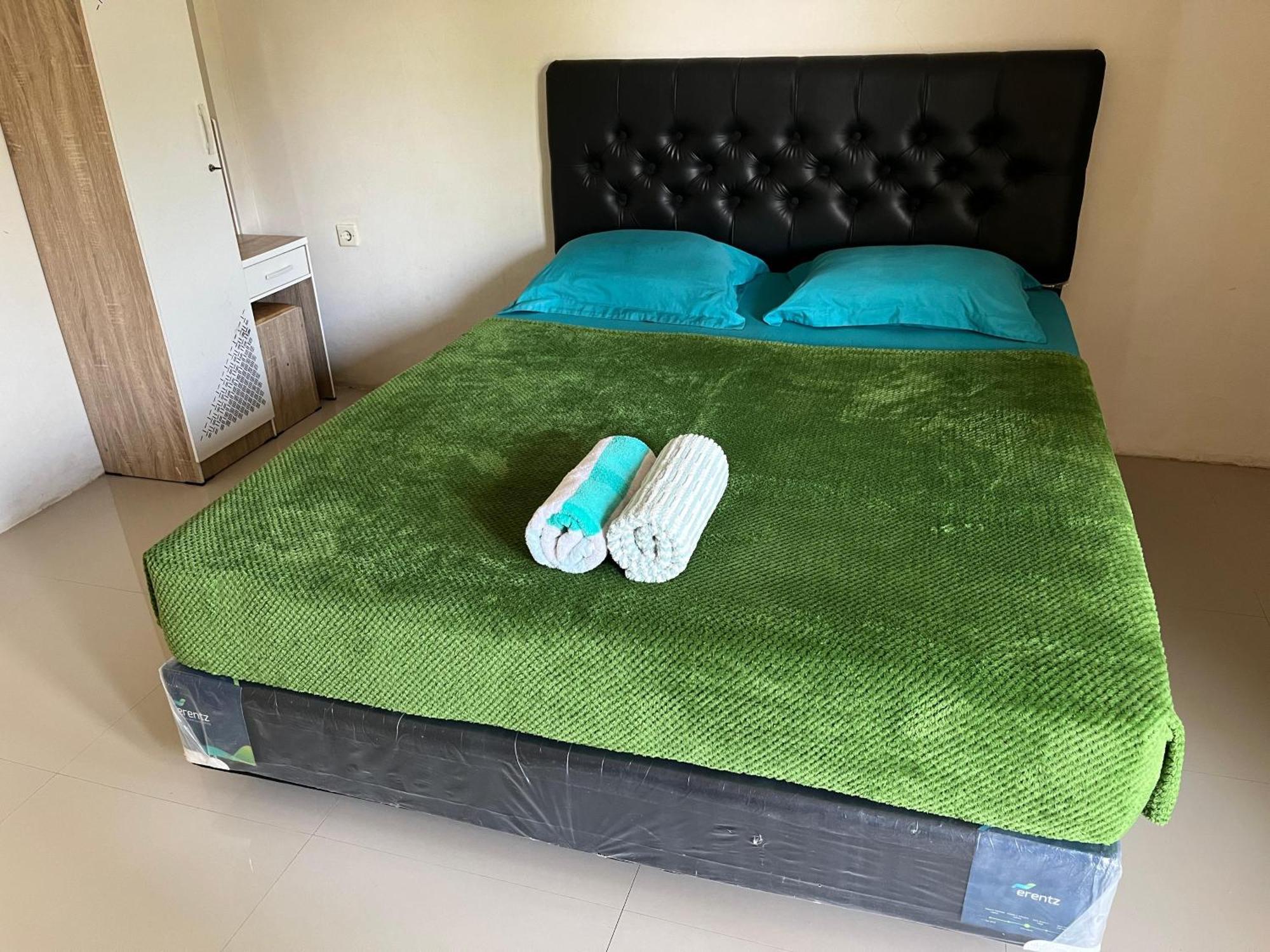 Wl Guesthouse ลาบวนบาโจ ภายนอก รูปภาพ